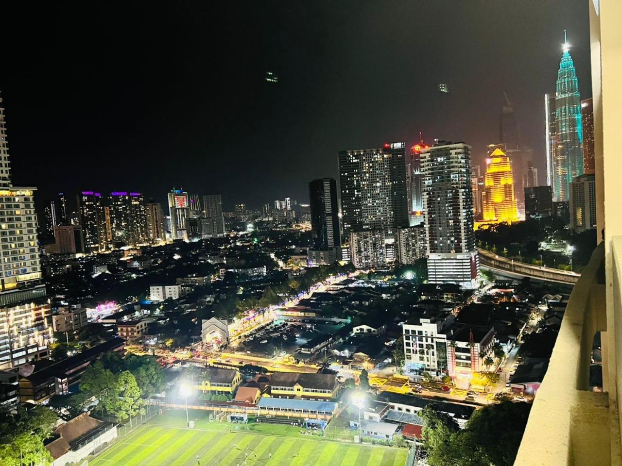 The Infinitum Kualalumpur Skypool Hotel Kuala Lumpur Exterior foto